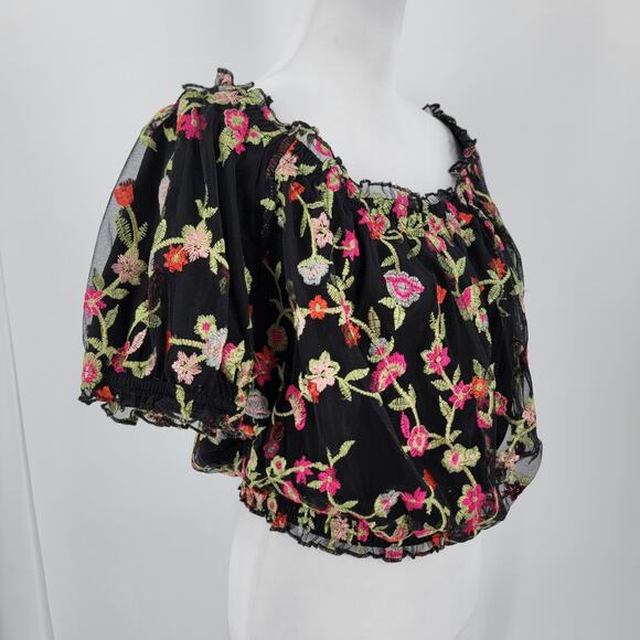 Forever 21+ Crop Top Womens 1X Off the Shoulder Black Floral Embroidered Boho - Picture 4 of 10